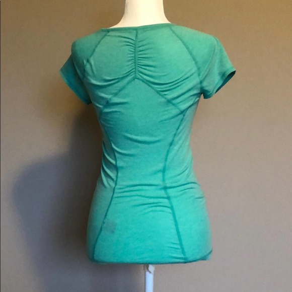 Zella Ruched Top (XS) - Picture 4 of 6